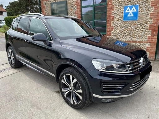 2017 VOLKSWAGEN Touareg, 