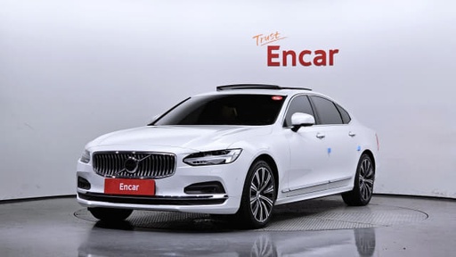 2021 VOLVO S90