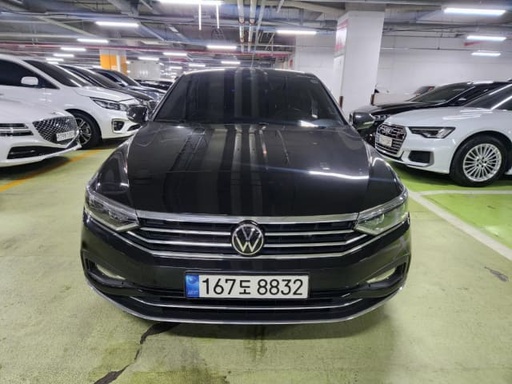 2021 VOLKSWAGEN Passat