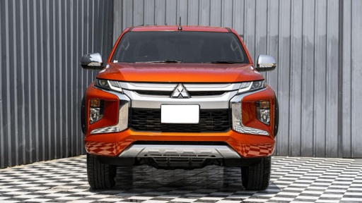 2019 MITSUBISHI Triton