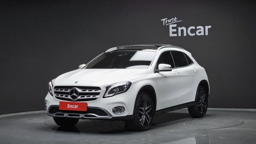 2019 MERCEDES-BENZ GLA-Class