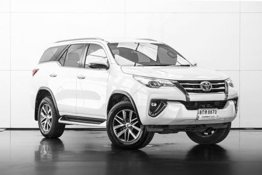 2019 TOYOTA Fortuner