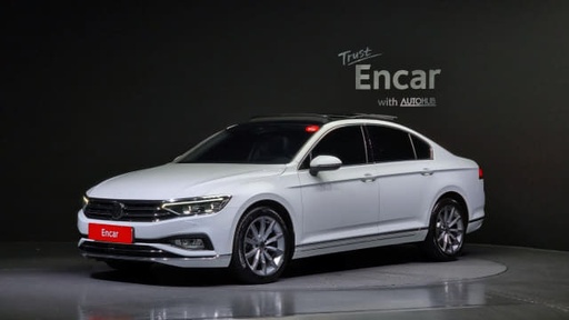 2022 VOLKSWAGEN Passat, 