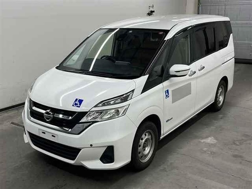 2018 NISSAN Serena