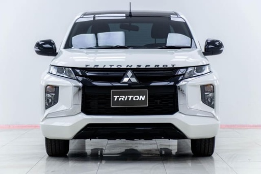 2021 MITSUBISHI Triton