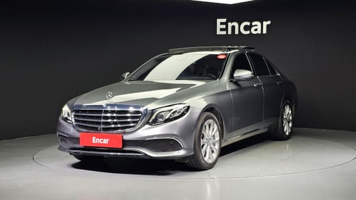 2017 MERCEDES-BENZ E-Class