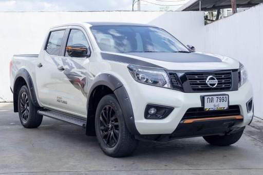 2019 NISSAN Navara