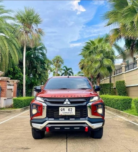 2023 MITSUBISHI Triton