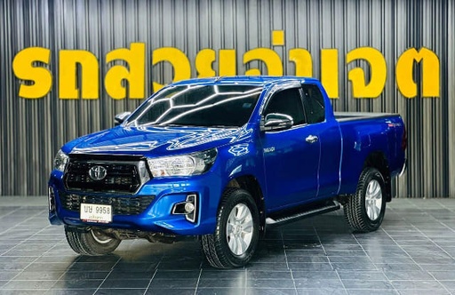 2018 TOYOTA Hilux