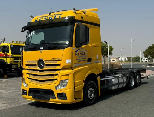 2017 MERCEDES-BENZ ACTROS