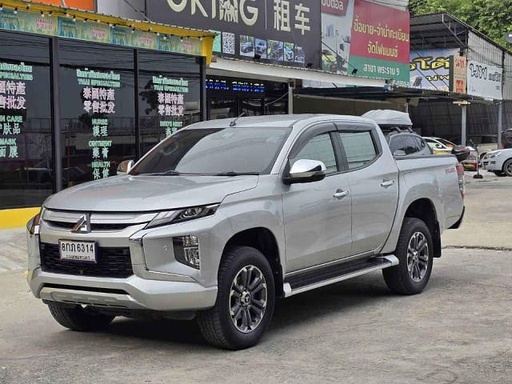 2019 MITSUBISHI Triton