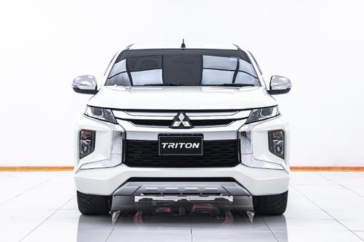 2020 MITSUBISHI Triton