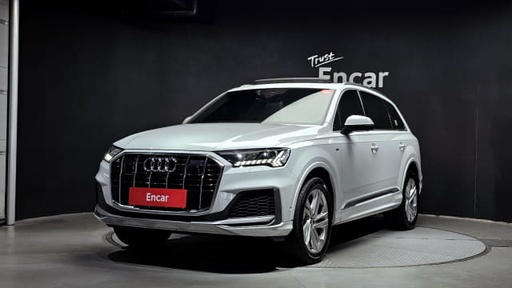 2021 AUDI Q7