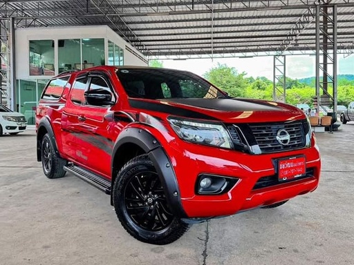 2017 NISSAN Navara