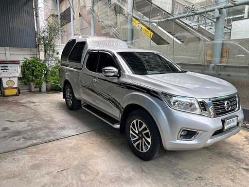 2019 NISSAN Navara