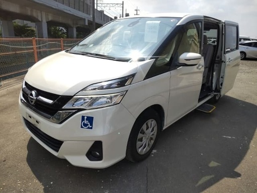 2017 NISSAN Serena