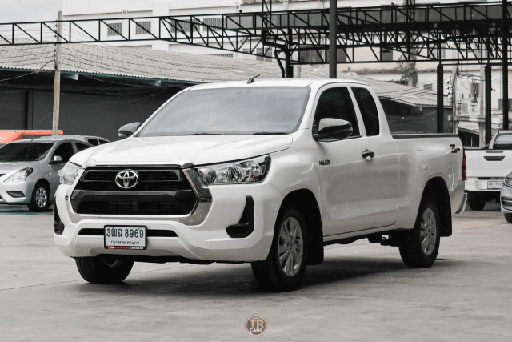 2021 TOYOTA Hilux