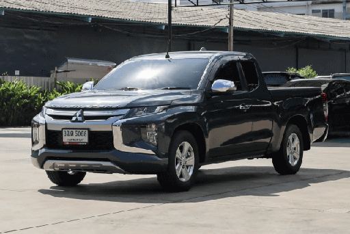 2022 MITSUBISHI Triton