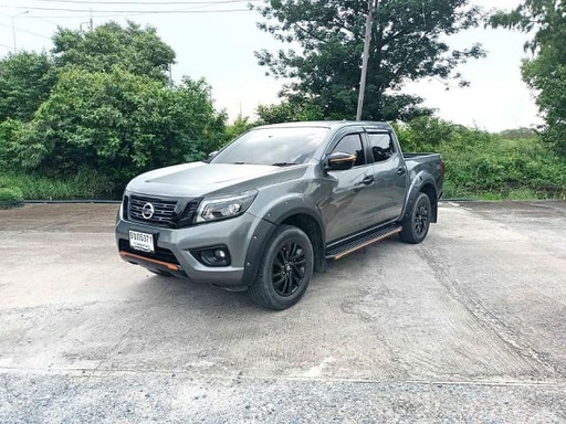 2021 NISSAN Navara