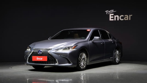 2020 LEXUS ES