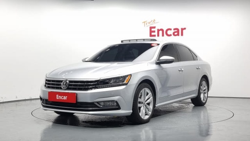 2018 VOLKSWAGEN Passat