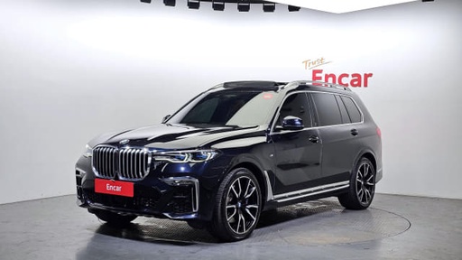 2021 BMW X7