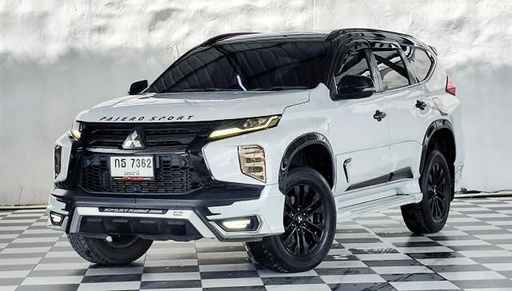 2021 MITSUBISHI Pajero