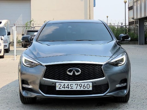 2019 Infiniti Q30