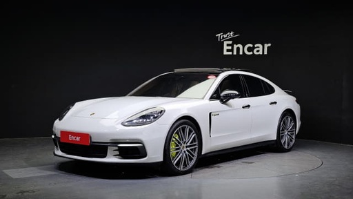 2018 Porsche Panamera