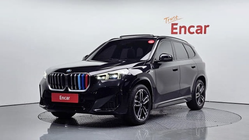 2023 BMW X1