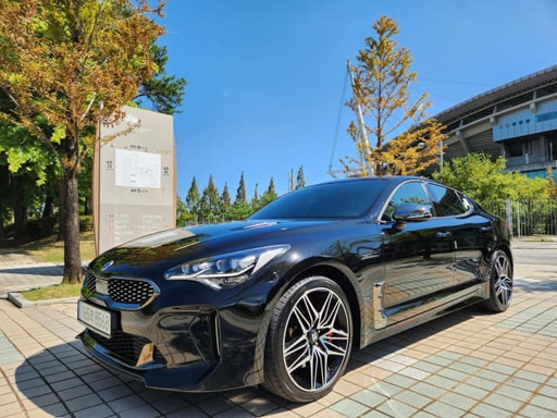 2022 KIA Stinger