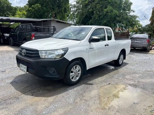 2018 TOYOTA Hilux