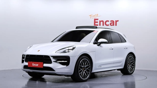 2021 Porsche MACAN