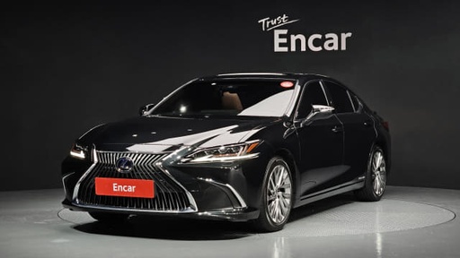 2021 LEXUS ES