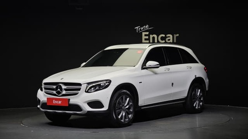 2019 MERCEDES-BENZ GLC-Class