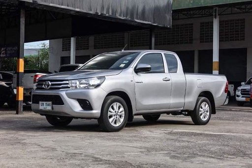 2019 TOYOTA Hilux