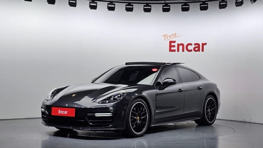 2018 Porsche Panamera