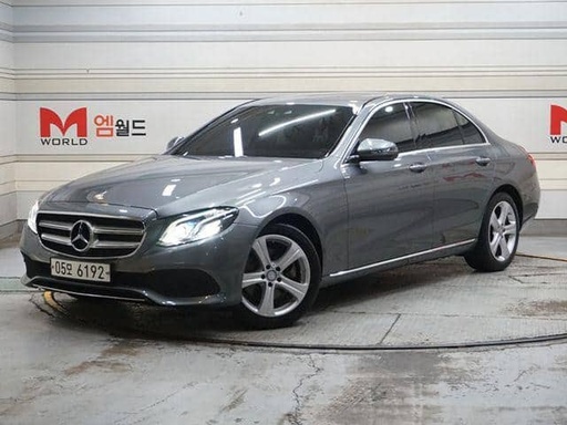 2017 MERCEDES-BENZ E-Class