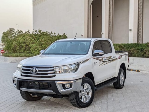 2017 TOYOTA Hilux