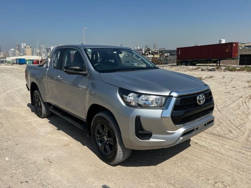 2023 TOYOTA Hilux