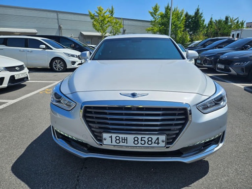 2017 Genesis EQ900