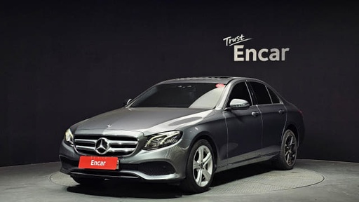 2017 MERCEDES-BENZ E-Class