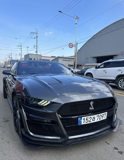 2018 FORD Mustang