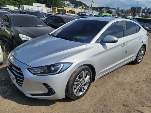 2017 HYUNDAI Avante AD