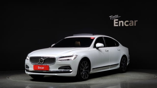 2021 VOLVO S90