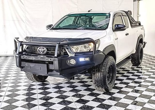 2021 TOYOTA Hilux