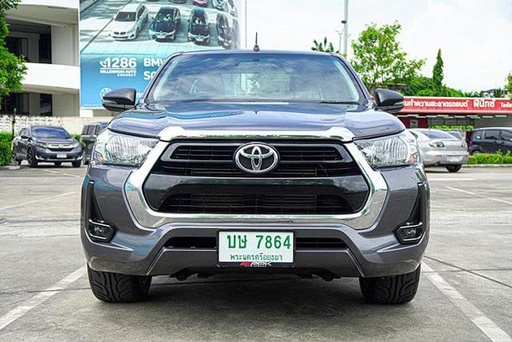 2021 TOYOTA Hilux