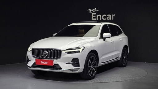 2023 VOLVO XC60