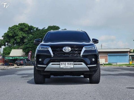 2021 TOYOTA Fortuner