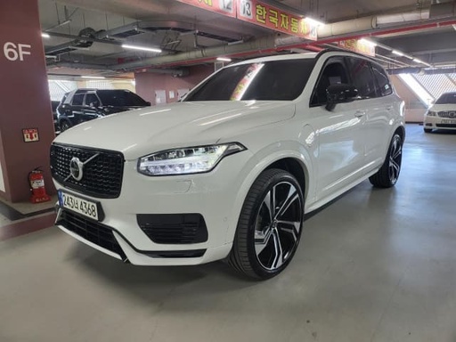 2021 VOLVO XC90